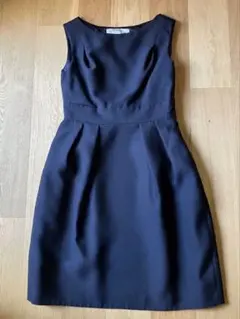 【ユナイテッドアローズ】ネイビー ノースリーブ ひざ丈ワンピース