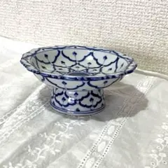 青い模様の器 食器