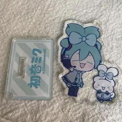 初音ミク x シナモロール アクリルスタンド