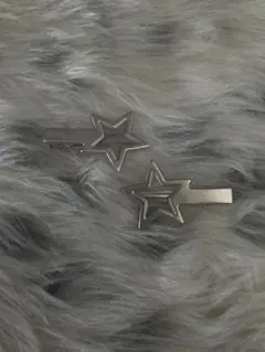 星　ヘアクリップ