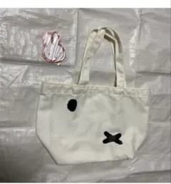 希少✨　美品　miffy ミッフィーのほんとかばん トートバッグのサムネイル