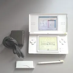 NintendoDS Lite ホワイト＋純正ACアダプター