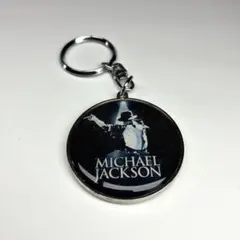 【限定完売】未使用　MJ46 マイケル　ジャクソン　サイン　キーホルダー 希少・美品】マイケル・ジャクソン MJ46 サインキーホルダー 黒 - メルカリ