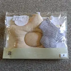 星型ベビー枕とスタイのセット