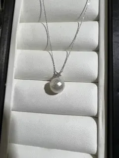 白蝶・華真珠ネックレス