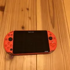 PlayStation®Vita（PCH-2000シリーズ） Wi-Fiモデル…