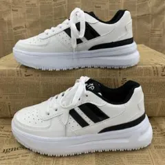 新品★レディース★23.5cm★厚底 軽量 Fレザースニーカー 黒 3411