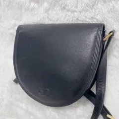 【Valentino Garavani】ショルダーバッグ　ゴールド金具　ブラックのサムネイル