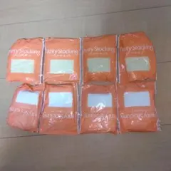 Party Stocking 8パック クリーム&ホワイト