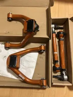 アムテックス SPC 調整式フロントアッパーアーム FJ、サーフ、プラド