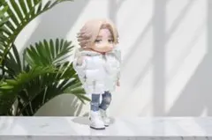 ホワイトダウンジャケット