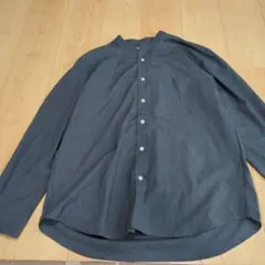 グレー ボタンアップシャツ 長袖