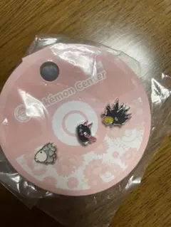 極美品 ピカチュウ ピアスP37 神崎恵さん着用 ポケモンセンター - メルカリ