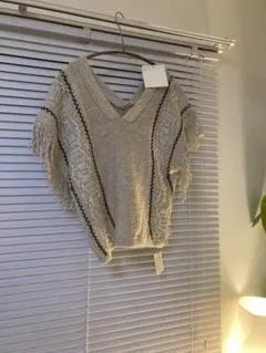 新品⭐️半額⭐️TODAYFUL アイボリー Vネック ニットベスト フリンジ付き