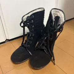 黒 スエード レースアップブーツ