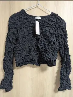 Ambre Neige ブラック フリル長袖トップス