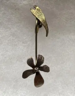 sasakihitomiササキヒトミ 蜘蛛の巣モチーフ パールブローチ sasakihitomiササキヒトミ 蜘蛛の巣モチーフ パールブローチ - メルカリ