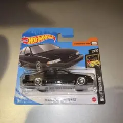 ホットウィール　シボレーインパラ