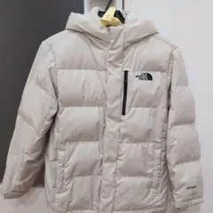 THE NORTH FACE フード付きダウンジャケット