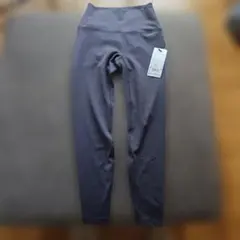 Item thumbnail for item 2f8d7cda-f682-46a2-9c9d-6cddd3e2f0d1