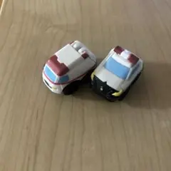 びっくらたまご アソビークル入浴剤 はたらくのりもの パトカー 救急車