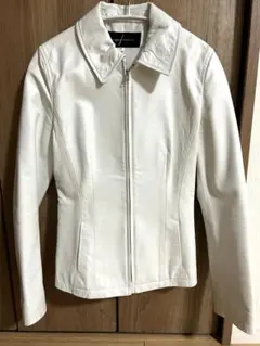 白ホワイト ラムレザージャケット　羊 ライダース　サイズ３８ 春物