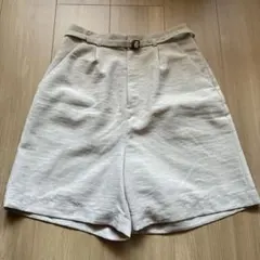 BEAMS HEART ショートパンツ ベルト付き ベージュのサムネイル