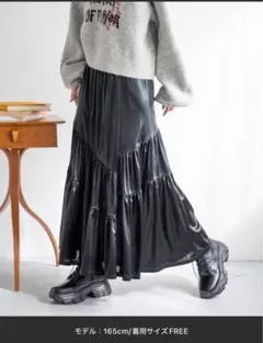 LOWRYS FARM グリッタープリーツスカート ブラック