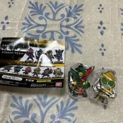仮面ライダー　レジェンドライダー　カプセルラバーマスコット　ガチャガチャ