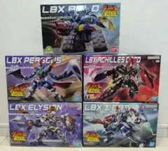 ダンボール戦機 プラモデル ジャンク説明書、パンフレット、バトルフィールド付き ダンボール戦機 プラモデル ジャンク説明書、パンフレット