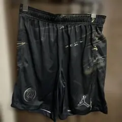 新品タグ付き　Paris Saint-Germain Jordan ハーフパンツのサムネイル