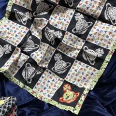 ヴィヴィアンウエストウッド　惑星と花柄デザインのハンカチ