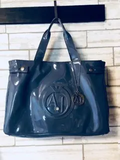 アルマーニジーンズ  エナメルトートバッグ