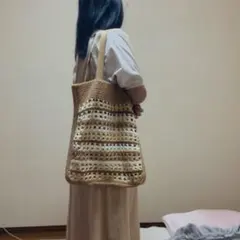 ベージュ　トートバッグ