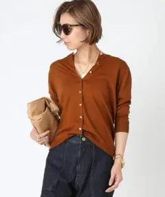 ★美品★ミューズドゥーズィエムクラス　カーディガン　金ボタン　ウール100% 2026年最新】ドゥーズィエムクラス カーディガン 金ボタンの人気