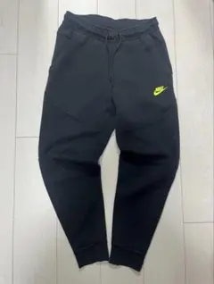 Nike アトモスコラボ　ブラック ジョガーパンツ テック　スウェット　フリース