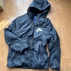 Nike フード付きジャケット 黒