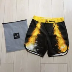 完売モデル】AllOUT フィジークサーフパンツ PROモデル26インチ - メルカリ