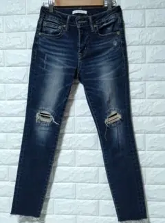AZUL BY MOUSSY ダメージ加工ダークブルースキニージーンズS