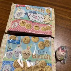 ちいかわマスコットつきビスケット　古本屋（カニちゃん）