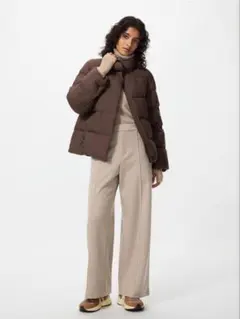 【完売商品】ブラッシュドジャージーワイドパンツ　ベージュ　UNIQLO