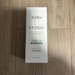 d'Alba UV ESSENCE WATERTL+ サンクリーム　グリーン
