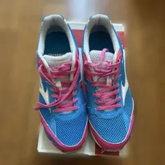 ランニングシューズ 25