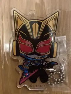 仮面ライダーギーツ　アクリルキーホルダー　ナーゴ