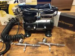 アネスト岩田 • IS-800 • エアーコンプレッサー エアブラシ用コンプレッサIS-800 アネスト岩田｜ANEST IWATA 通販