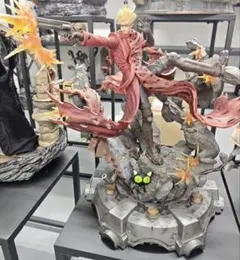 ヘルシング Figurama アーカード スタチュー フィギュア - メルカリ
