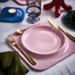 IKEA VINTERFINT ヴィンテルフィント プレート ピンク 皿のサムネイル