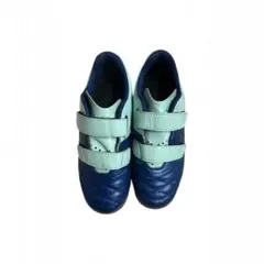 Umbro フットサルシューズ 青と水色