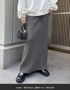 再お値下げ♡Futier Land ポケット付ロングスカート　リブニットのサムネイル