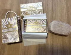 CHRISTIAN DIOR クリスマスコフレ　ポーチのみ　包装セット付き